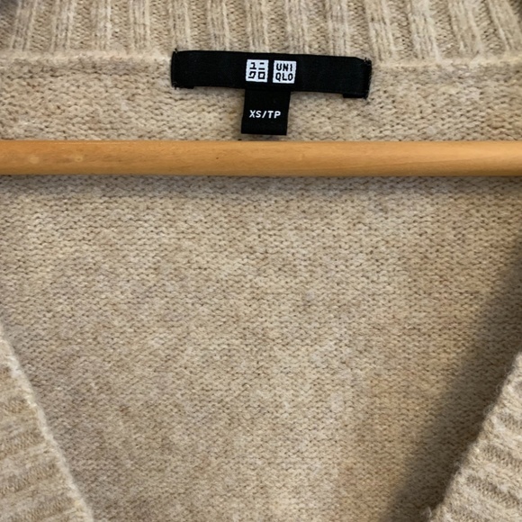 Tan Uniqlo Cardigan - Picture 3 of 4